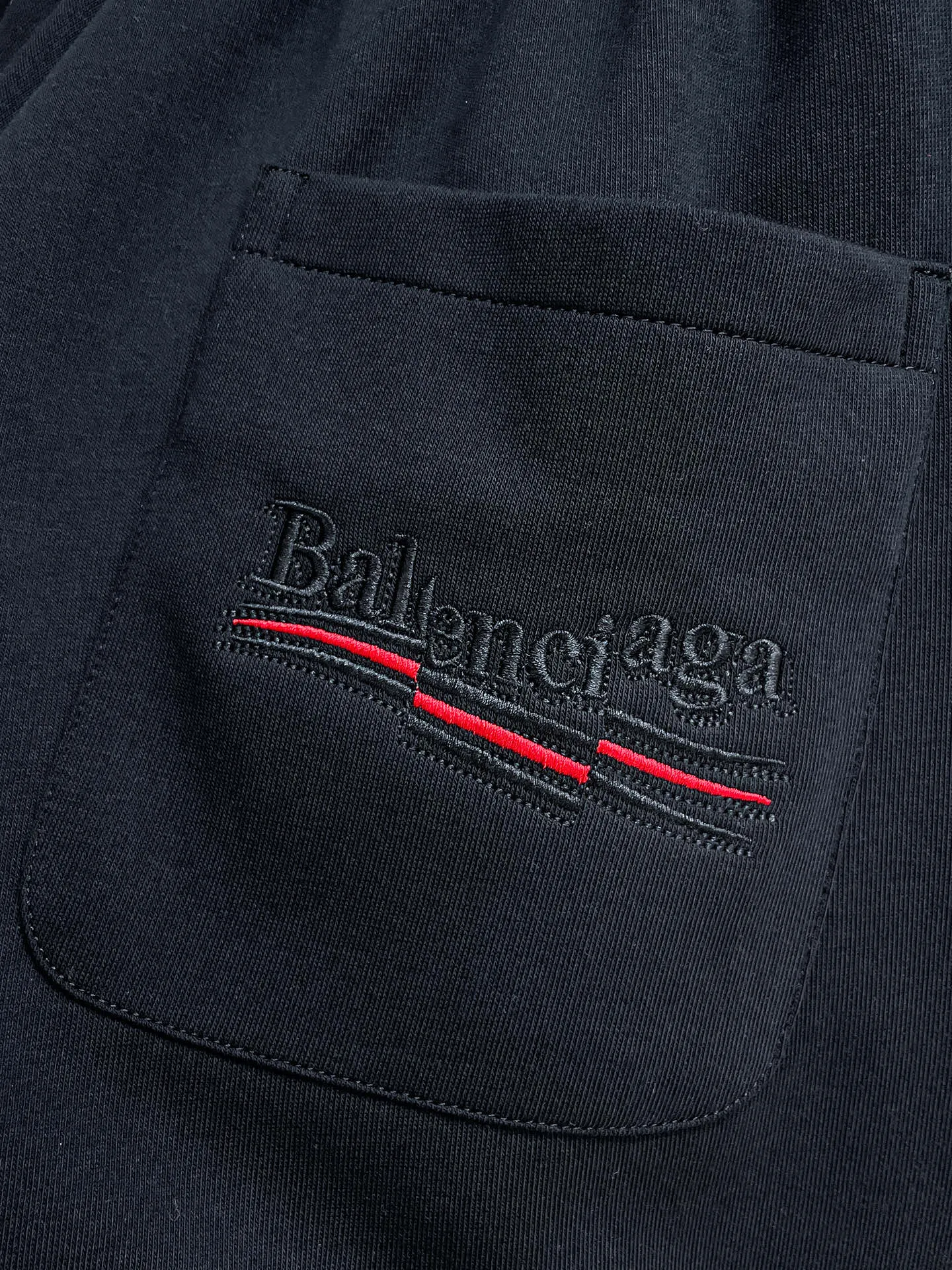Balenciaga [High Version] 2026 Autumn and Winter latest products, available at counters at the same time, Original product, fashionable casual trousers and casual trousers, using imported original fabrics, top-grade embroidery 🪡 craft letter pattern logo, original hardware accessories decoration, simple yet fashionable, fashionable and handsome upper body, Sizes: M-3XL
